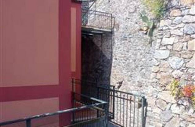 Immobile in asta di 123 m² con più di 5 locali e box auto in vendita a Alassio - Foto 2
