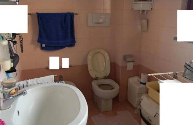 Immobile in asta di 103 m², box auto doppio in vendita a Gallarate - Foto 5