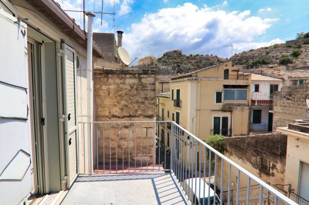 Scicli, il centro a portata di mano - Foto 8