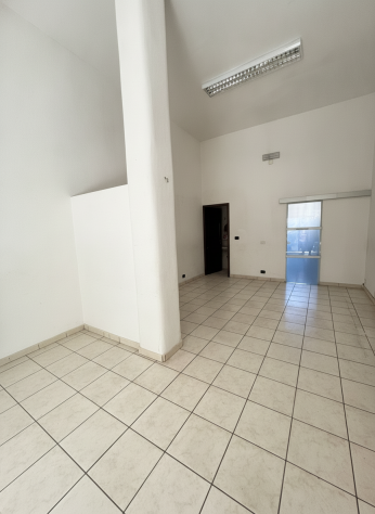 1 Vetrina in affitto a Misterbianco - Foto 3