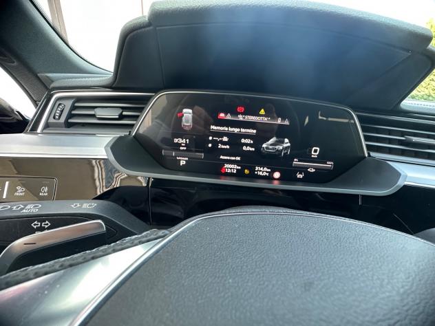 Audi Q8 e-tron SPB 55 quattro S line Fast edition - Foto 4