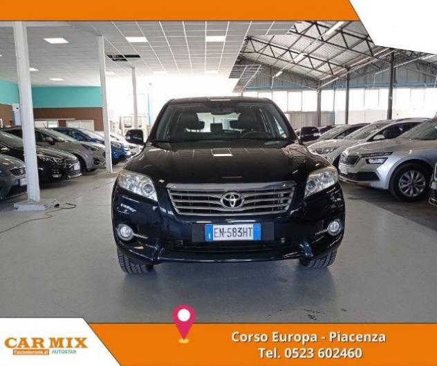 Toyota RAV4 RAV4 Crossover 2.2 D-Cat A/T 150 CV Executive - Foto 2