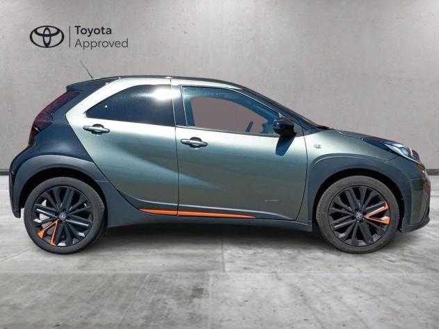 Toyota Aygo X 1.0B (72 CV) Limited Air S-CVT - Foto 4
