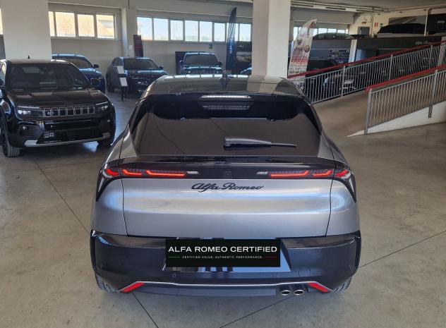 Alfa Romeo Junior Ibrida 1.2 eDCT6 ibrida Sport Speciale Milano Cortina - Foto 5