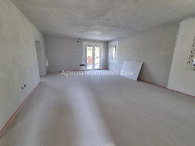 CASA SINGOLA IN POSIZIONE COLLINARE PANORAMICA E SOLEGGIATA - Foto 7