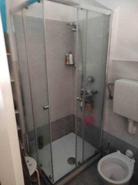 Stanza singola con cucina e bagno in comune - Foto 5
