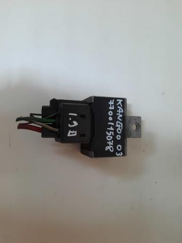CENTRALINA PRERISCALDAMENTO CANDELETTE RENAULT Kangoo 2° Serie 7700115078 diesel 1.9 (0203)