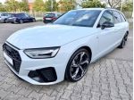 AUDI A4 Avant 2.0TDI S-tronic S-line Competition Led Navi Pelle Cerchi 19