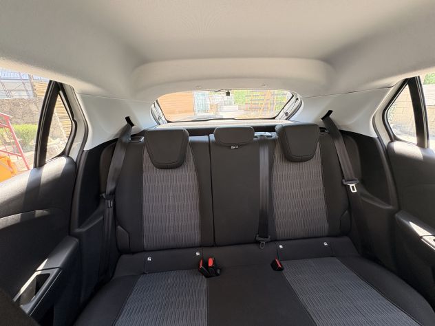 OPEL CORSA 1.2 EDITION - Foto 6