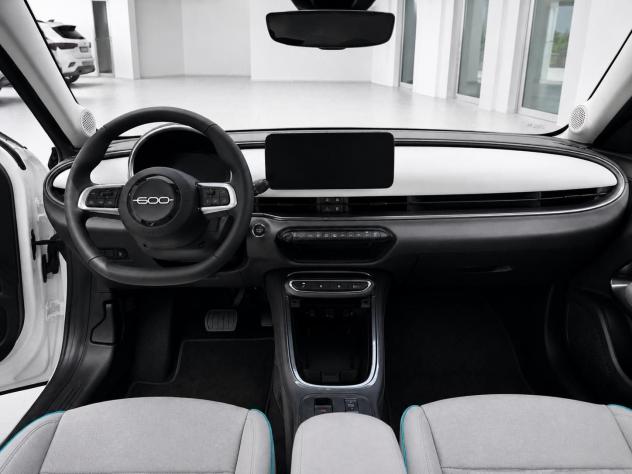 FIAT 600e Elettrica 156cv La Prima con pompa di calore - Foto 10
