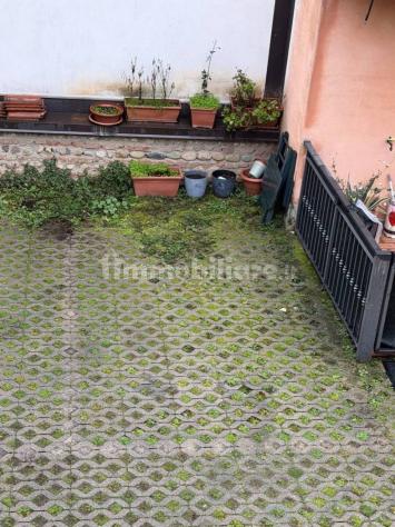 Luminoso appartamento su due livelli con posto auto - Foto 8