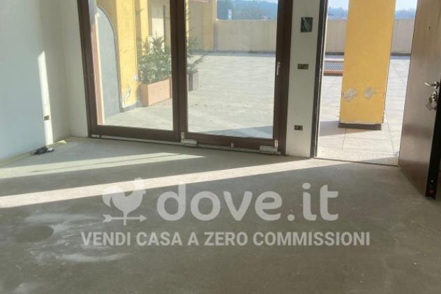 Appartamento di 65 m² con 2 locali e box auto in vendita a Sesto Calende - Foto 3