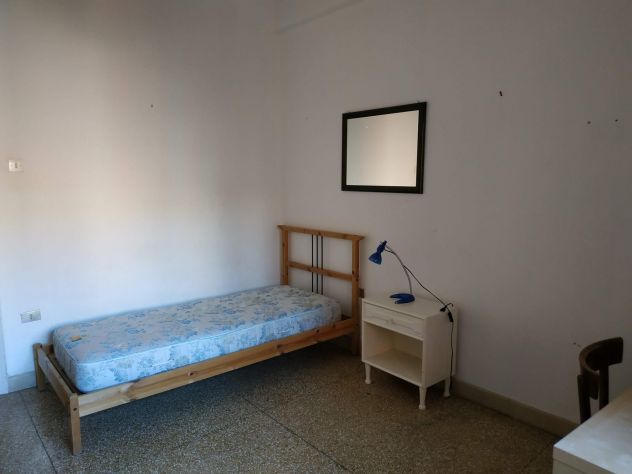 Affittasi camera a Studentessa