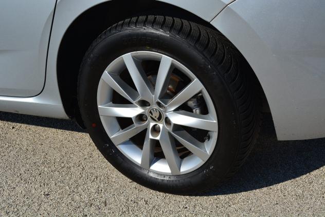 Skoda Scala 1.0 TSI 110 CV Ambition telecamera Led - Foto 5