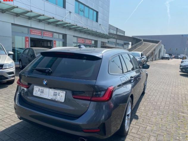 BMW 318 d Touring Business Advantage aut. rif. 23926903 - Foto 4