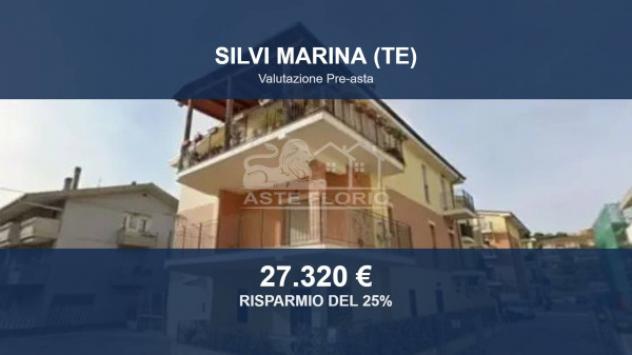 Immobile in asta di 74 m², box auto in vendita a Silvi