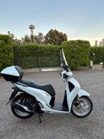 HONDA SH 150 . rif. 24091682 - Foto 2