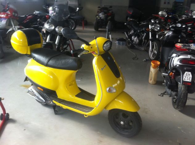 vespa et4 150