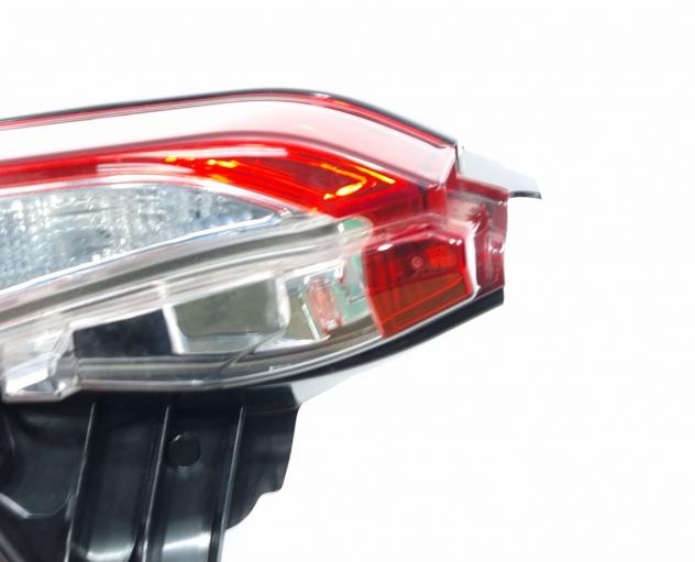 STOP POSTERIORE SINISTRO INTEGRATO NEL PORTELLO TOYOTA C-HR Ibrida 81590-F4010 (1623) - Foto 4
