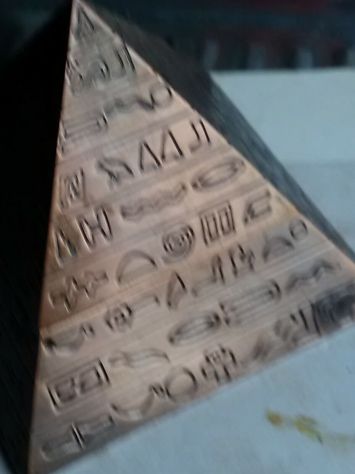Posacenere in metallo con Coperchio a Piramide - Egitto - Foto 3