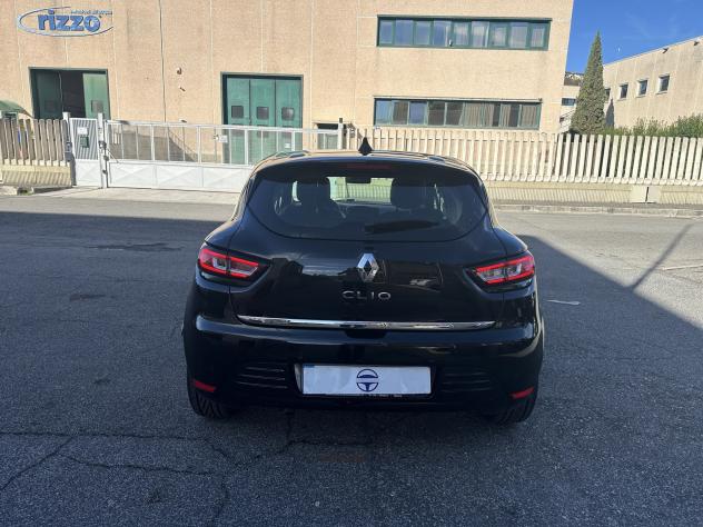 Renault Clio Clio 1.5 blue dci Moschino 90 cv - Foto 5