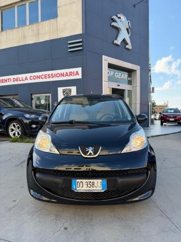 Peugeot 107 1.0 68CV 5p. Sweet Years - Foto 2