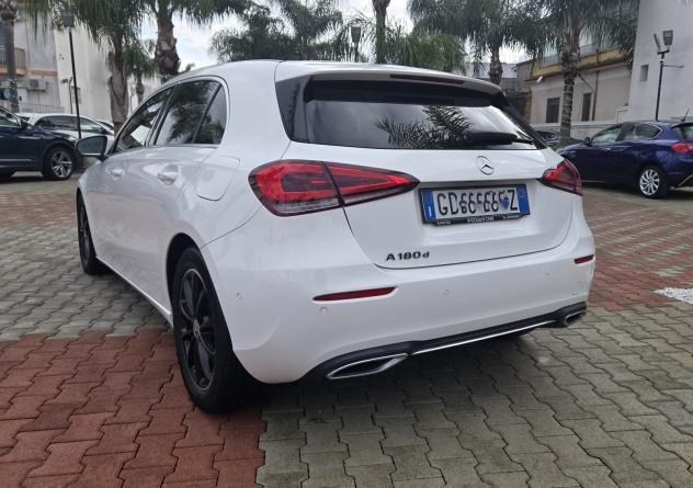 Mercedes-Benz A 180 d 1.5 DCI 115CV Sport Light auto Pelle Uff Italy - Foto 6