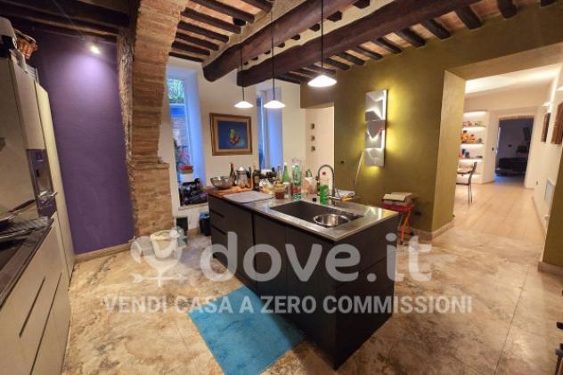 Villa di 250 m² con più di 5 locali e posto auto in vendita a Siena - Foto 8