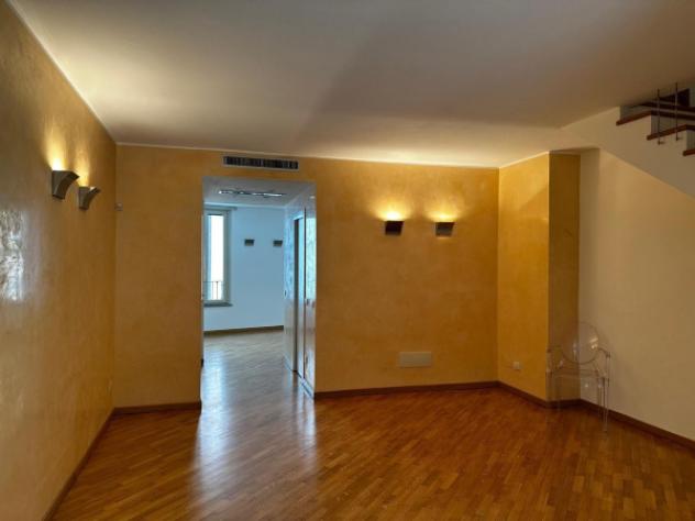 Appartamento di 110 m² con 4 locali in affitto a Milano - Foto 6