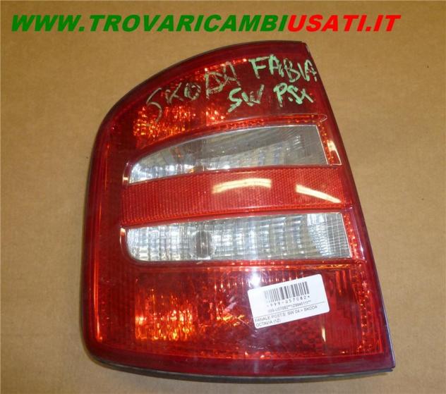 FANALE POST.S. SW 00 FABIA (1Z)  Parti elettriche  Fanaleria  Fanali  Fanale post. sx. SKODA - FABIA 4 porte - 01-08-2011 - 01-04-2007
