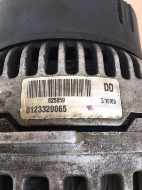 Alternatore 0123320065 / 625859 Mercedes VITO 2.2 112 CDi 122 cv. W638 - Foto 6