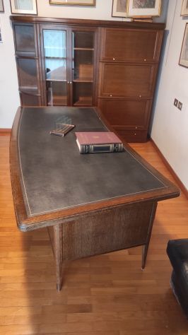 Vendo Mobilio per Studio /Ufficio appartenuto ad un noto Professionista