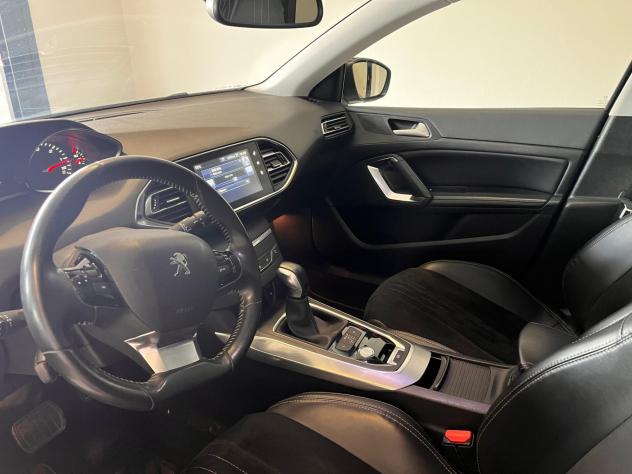 Peugeot 308 BlueHDi 150 S&S EAT6 SW Allure - Foto 7