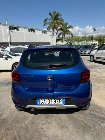 Dacia Sandero Stepway 1.0 TCe 100CV ECO-G 15th Anniversary - Foto 6