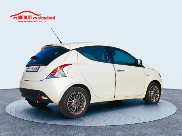 Lancia Ypsilon 5 Porte Ypsilon 1.3 mjt Gold s&s 95cv E5+ - Foto 6