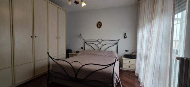 Appartamento 75 mq in Vendita a Desio con box e giardino - Foto 9