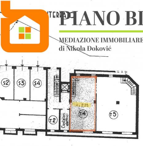 A000085 - NEGOZIO CENTRALE con MAGAZZINO - Foto 12