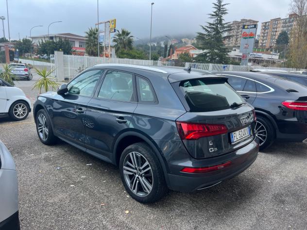 Audi Q5 2.0 TDI quattro S tronic Sport - Foto 4