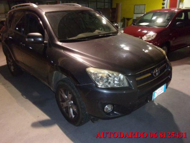 TOYOTA RAV 4 MY23 RAV4 2.2 D-4D 150 CV DPF Luxury rif. 24199285 - Foto 3