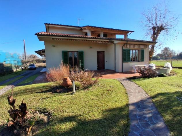 Villa in vendita a Lunata - Capannori 277 mq Rif: 1376888
