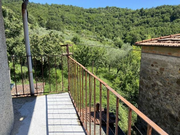 Bilocale con accesso indipendente - Comune di Filattiera (MS). - Foto 5
