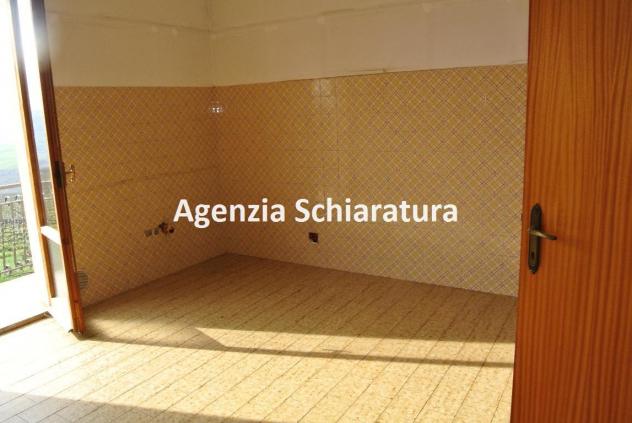 VICINANZE BORGO MASSANO VENDESI CASA SINGOLA CON DUE UNITA' IMMOBILIARI E UN'ETTARO DI TERRENO - Foto 16