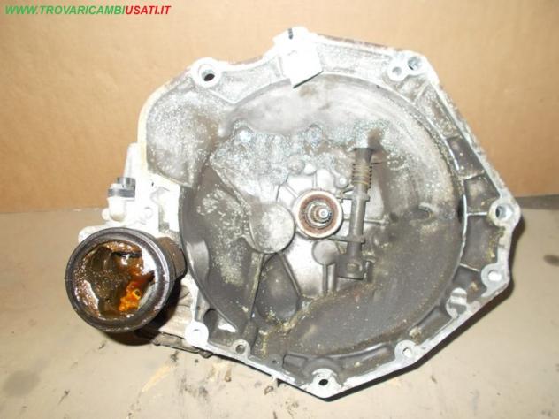 CAMBIO COMPL. MONT. SU Z12XE KM 80.000 OK OPEL CORSA (X01)  Meccanica  Cambio e trasmisione  Cambio  Cambio OPEL - CORSA B - 01-10-2003 - 01-11-2006