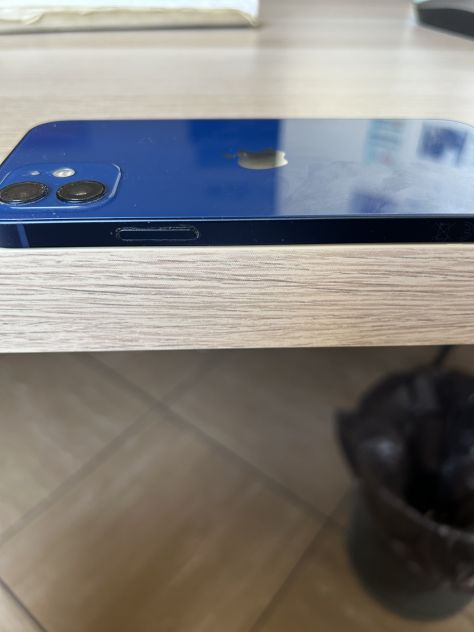 I Phone 12 - Foto 2