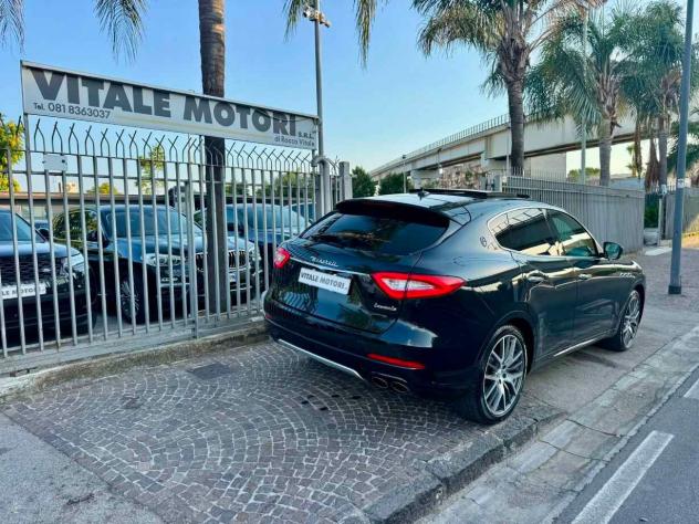 Maserati Levante 3.0 Diesel 275 CV AWD - Foto 7