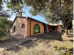 Villa in vendita a Cecina 330 mq  Rif: 1250036
