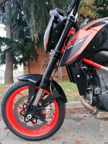 KTM 690 DUKE R ABS - Tagliandata - Gommata - Foto 6