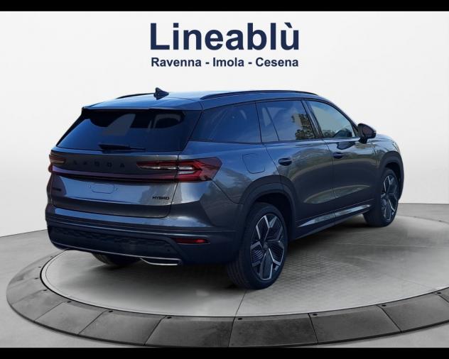 Škoda Kodiaq Sportline Be More 7 posti 1,5 TSI Hybrid 110 kW (150 CV) 7 marce - DSG - Foto 4