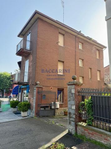 PORZIONE DI FABBRICATO - VIALE ZAPPI 8 IMOLA - Foto 2