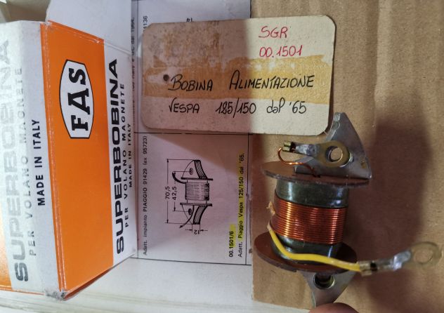 Bobina alimentazione volano coil Piaggio Vespa 125 150 SGR 001501 PG 95723